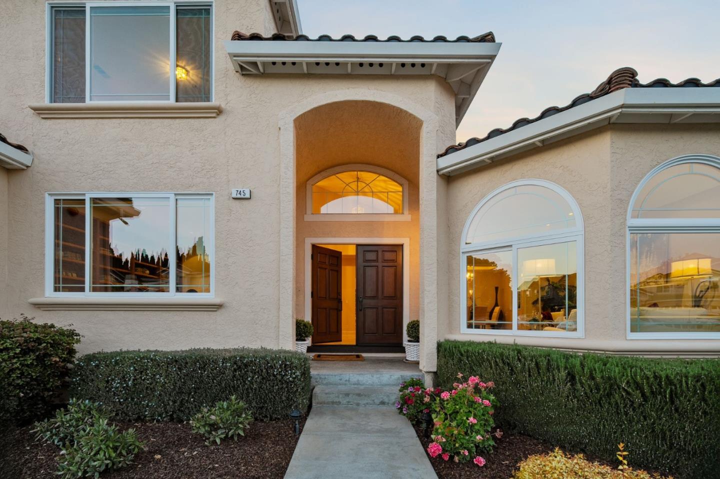 Detail Gallery Image 2 of 53 For 745 Hibernia Way, Sunnyvale,  CA 94087 - 4 Beds | 3 Baths