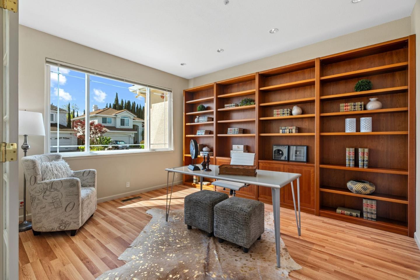 Detail Gallery Image 23 of 53 For 745 Hibernia Way, Sunnyvale,  CA 94087 - 4 Beds | 3 Baths