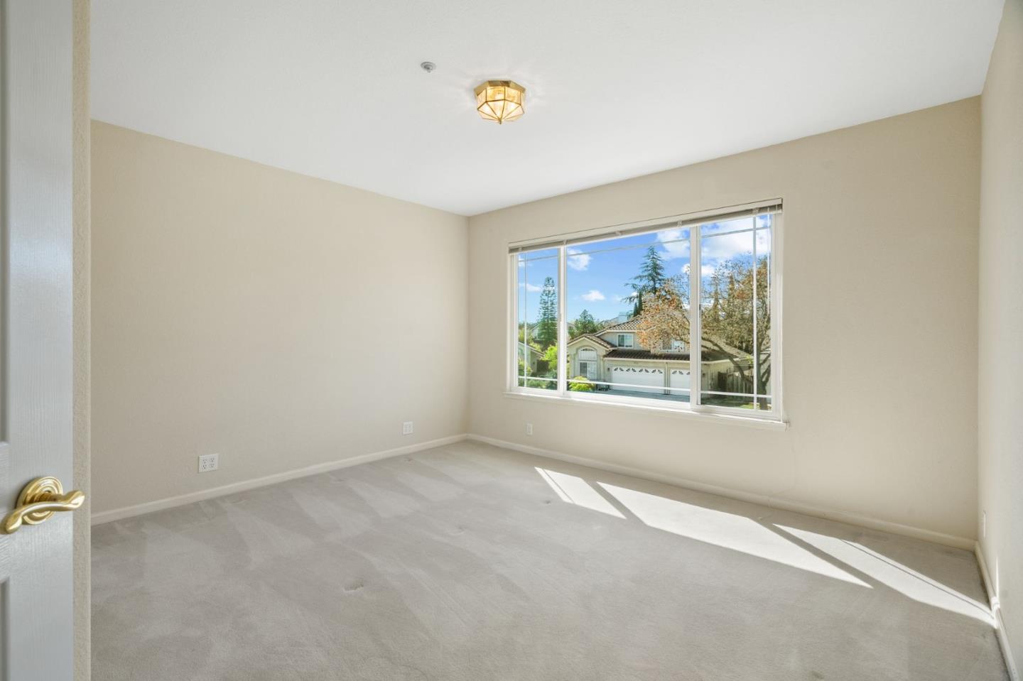 Detail Gallery Image 39 of 53 For 745 Hibernia Way, Sunnyvale,  CA 94087 - 4 Beds | 3 Baths