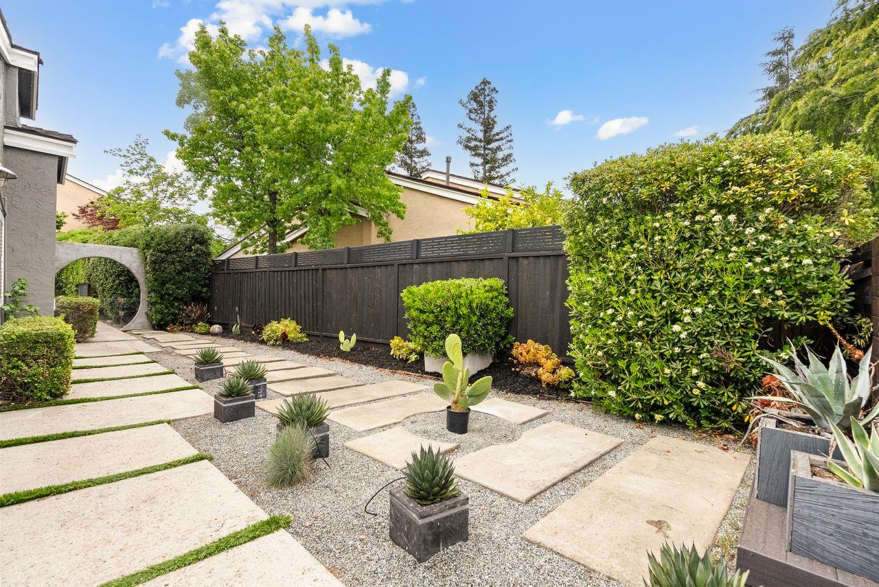 Detail Gallery Image 27 of 35 For 5239 Leesa Ann Ct, San Jose,  CA 95124 - 5 Beds | 3 Baths