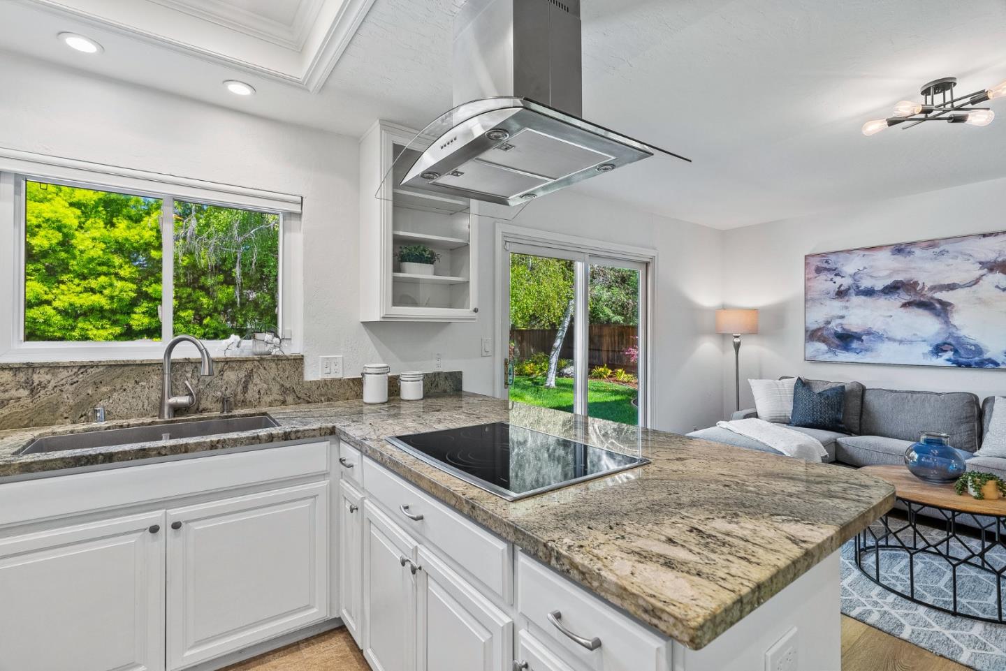 Detail Gallery Image 16 of 52 For 141 Cambrian View Way, Los Gatos,  CA 95032 - 5 Beds | 3 Baths