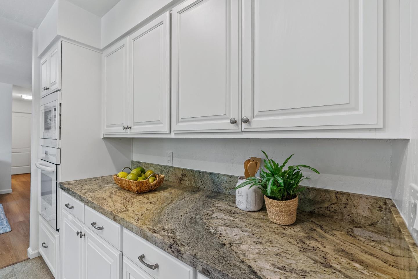 Detail Gallery Image 20 of 52 For 141 Cambrian View Way, Los Gatos,  CA 95032 - 5 Beds | 3 Baths