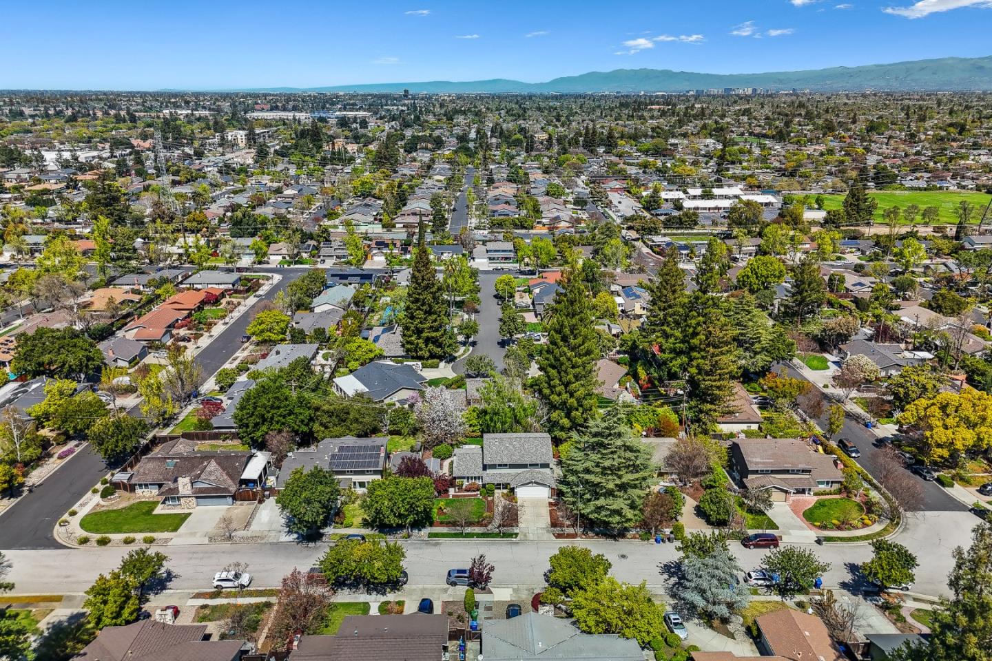 Detail Gallery Image 44 of 52 For 141 Cambrian View Way, Los Gatos,  CA 95032 - 5 Beds | 3 Baths