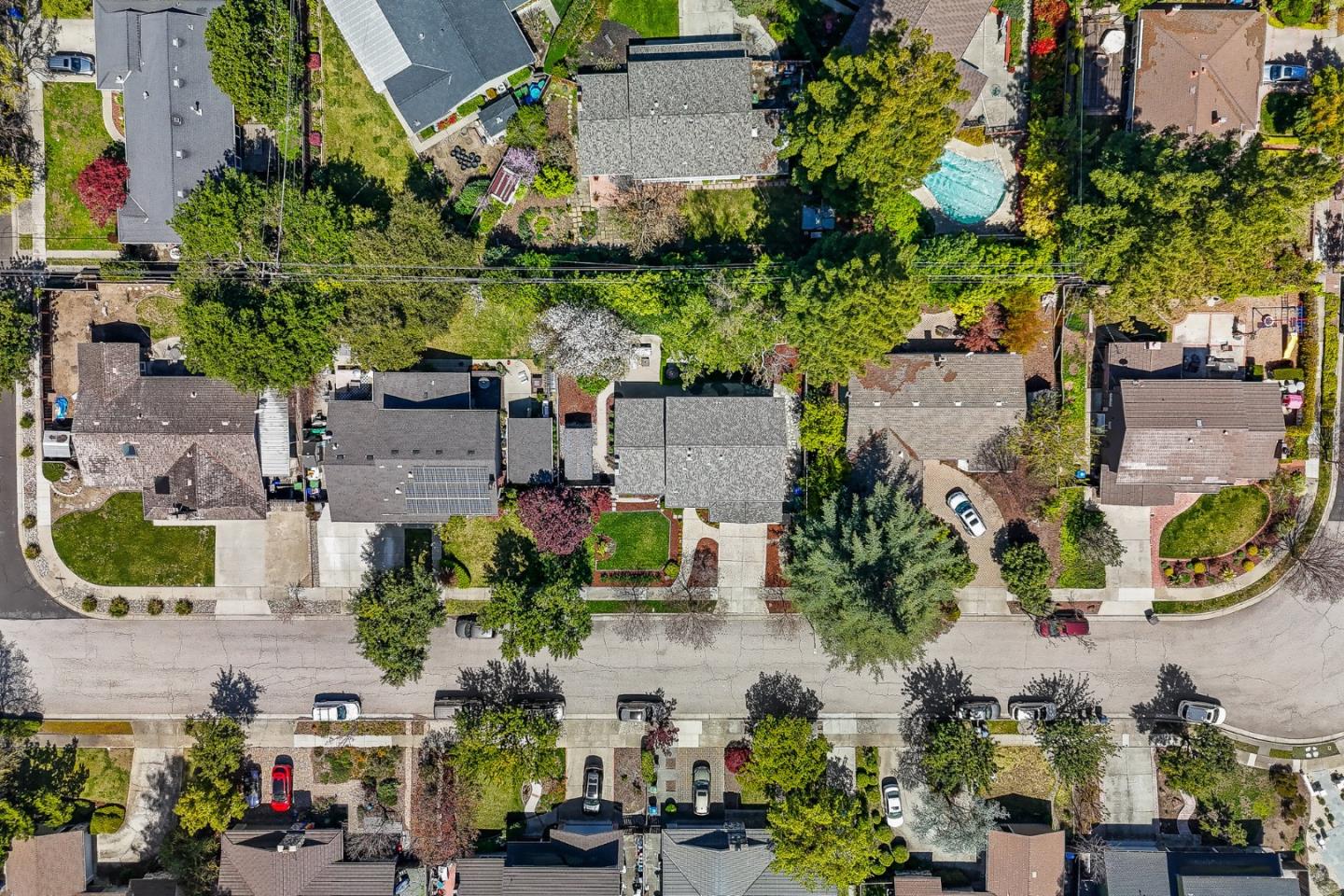 Detail Gallery Image 45 of 52 For 141 Cambrian View Way, Los Gatos,  CA 95032 - 5 Beds | 3 Baths