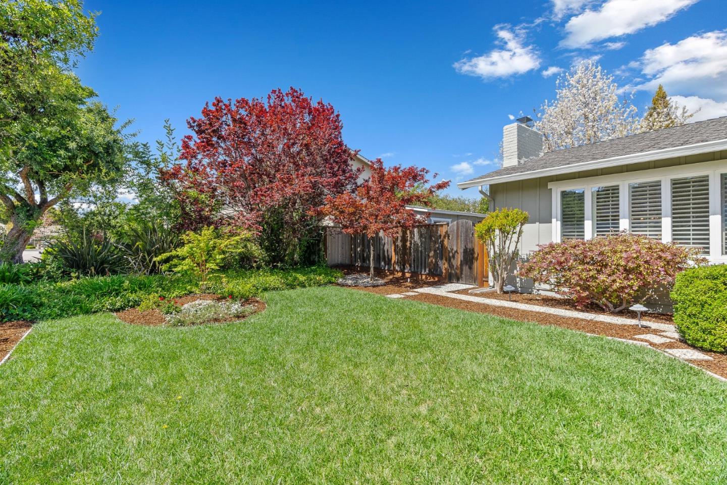 Detail Gallery Image 5 of 52 For 141 Cambrian View Way, Los Gatos,  CA 95032 - 5 Beds | 3 Baths