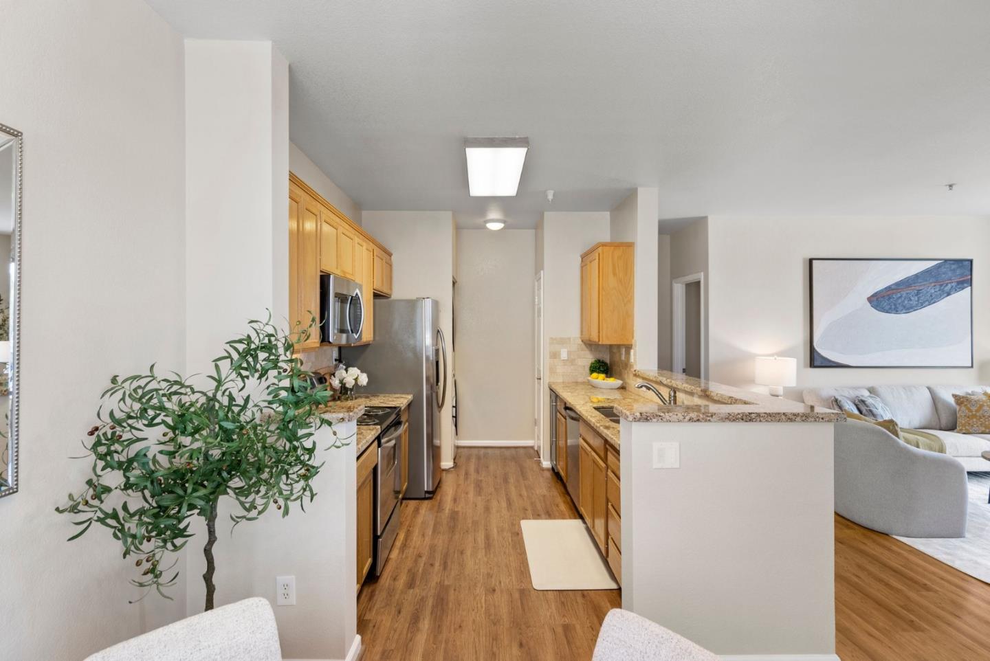 Detail Gallery Image 8 of 19 For 250 Santa Fe Ter #322,  Sunnyvale,  CA 94085 - 2 Beds | 2 Baths