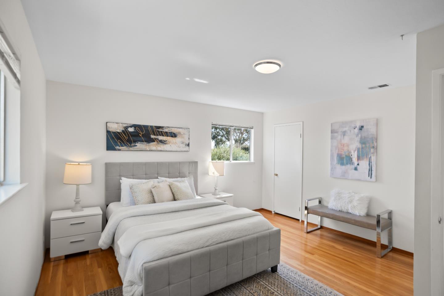 Detail Gallery Image 23 of 31 For 731 Liverpool Way, Sunnyvale,  CA 94087 - 5 Beds | 2/1 Baths
