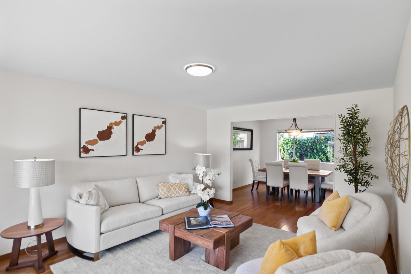 Detail Gallery Image 4 of 31 For 731 Liverpool Way, Sunnyvale,  CA 94087 - 5 Beds | 2/1 Baths