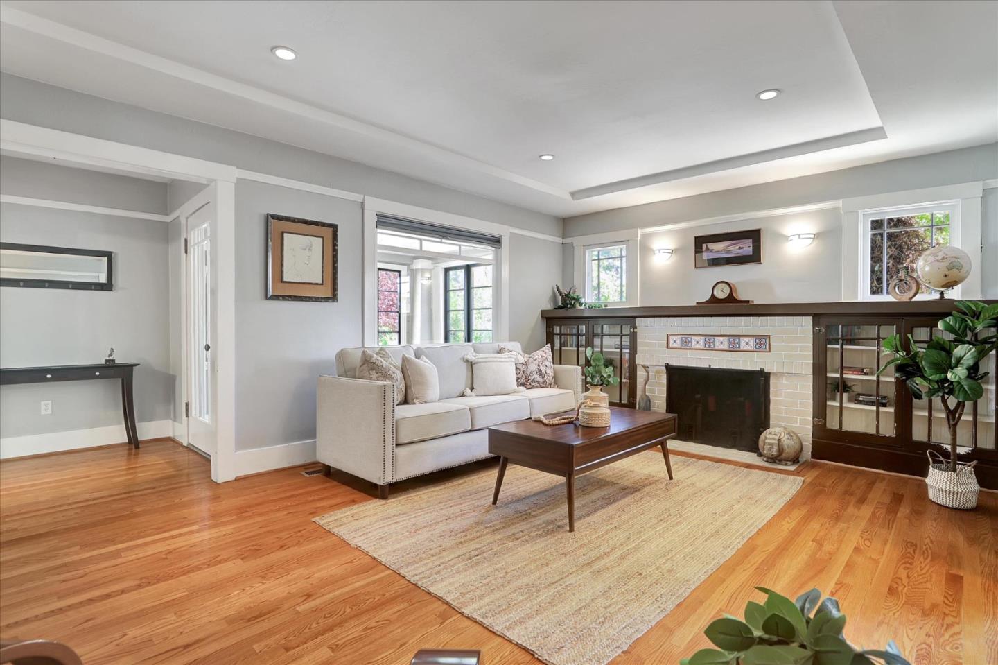 Detail Gallery Image 13 of 79 For 355 S 17th St, San Jose,  CA 95112 - 3 Beds | 2 Baths