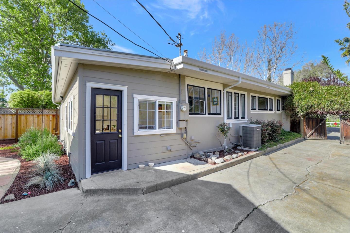 Detail Gallery Image 49 of 79 For 355 S 17th St, San Jose,  CA 95112 - 3 Beds | 2 Baths