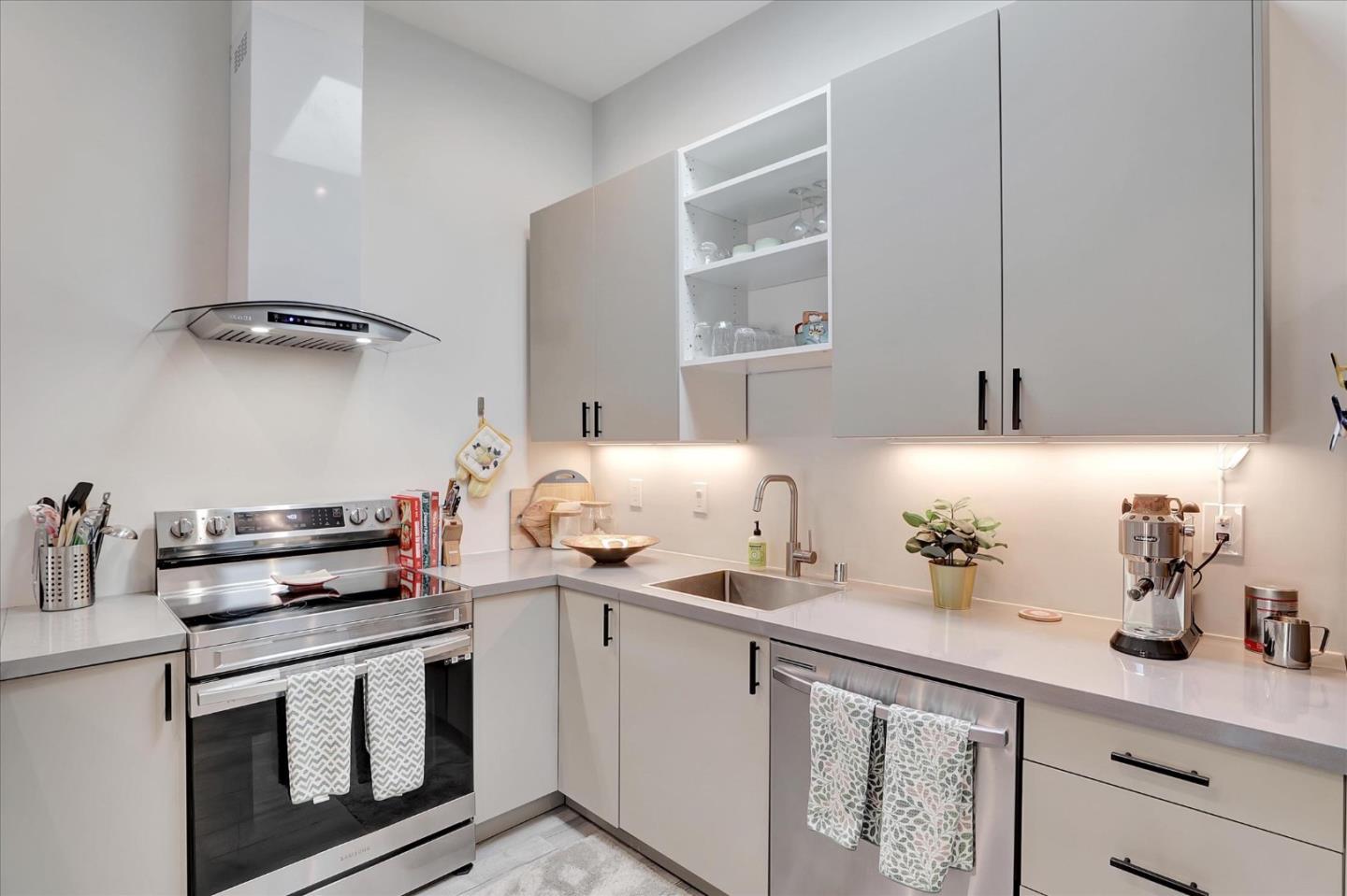 Detail Gallery Image 59 of 79 For 355 S 17th St, San Jose,  CA 95112 - 3 Beds | 2 Baths