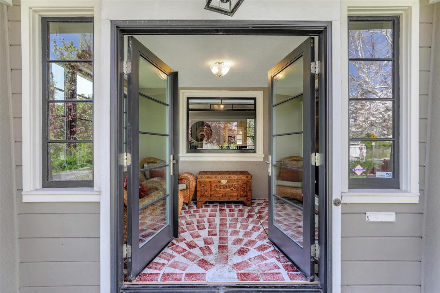 Detail Gallery Image 7 of 79 For 355 S 17th St, San Jose,  CA 95112 - 3 Beds | 2 Baths