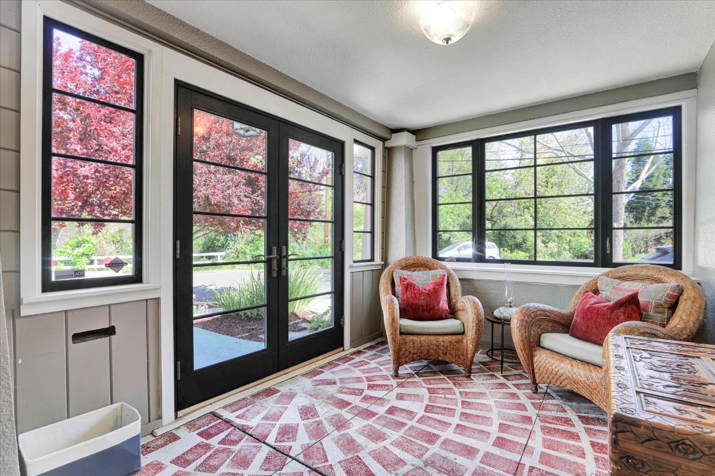 Detail Gallery Image 8 of 79 For 355 S 17th St, San Jose,  CA 95112 - 3 Beds | 2 Baths