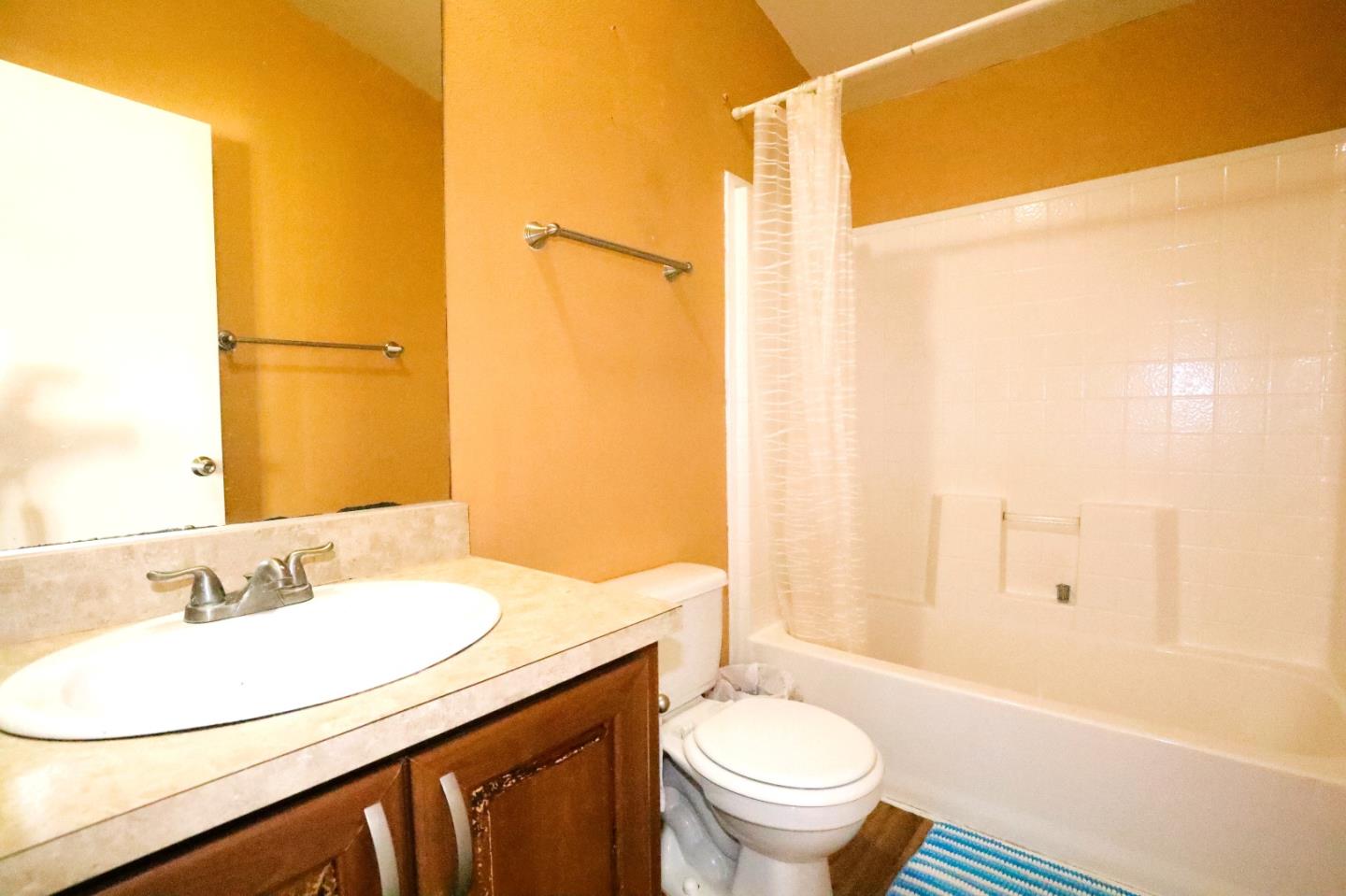 Detail Gallery Image 15 of 22 For 372 Los Encinos #372,  San Jose,  CA 95134 - 3 Beds | 2 Baths