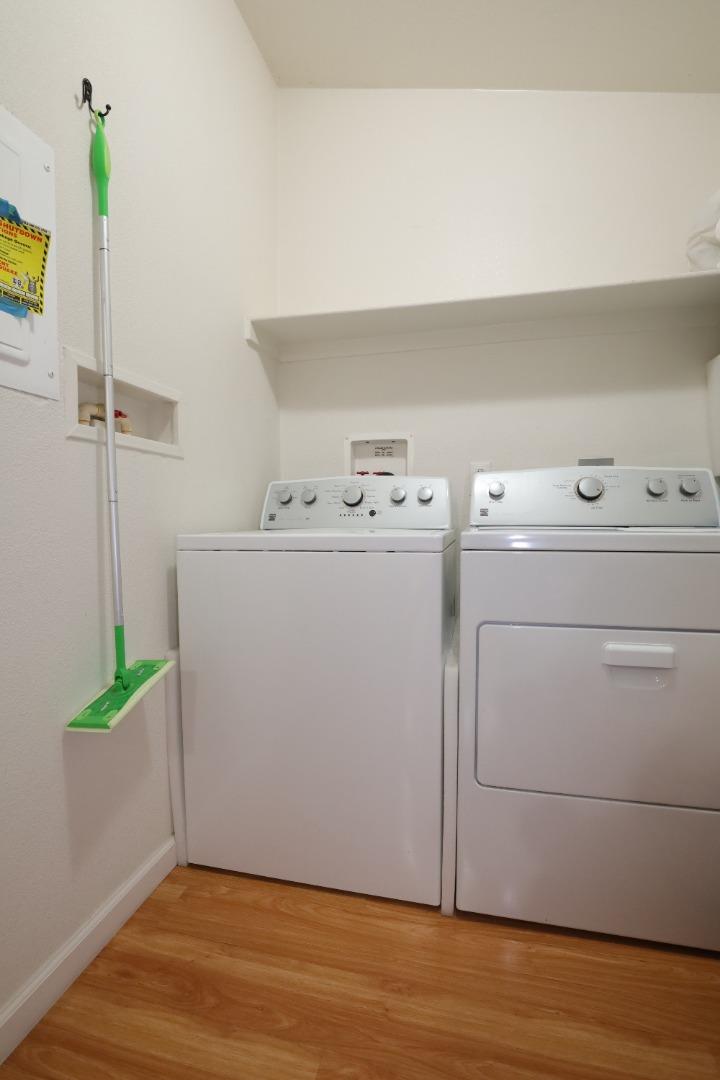 Detail Gallery Image 18 of 22 For 372 Los Encinos #372,  San Jose,  CA 95134 - 3 Beds | 2 Baths