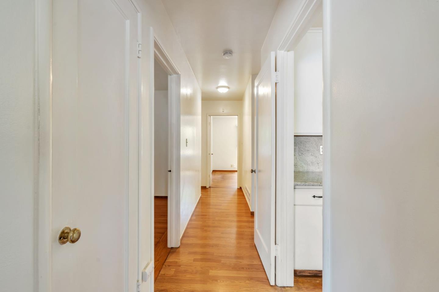 Detail Gallery Image 23 of 41 For 948 W Olive Ave, Sunnyvale,  CA 94086 - 3 Beds | 1/1 Baths