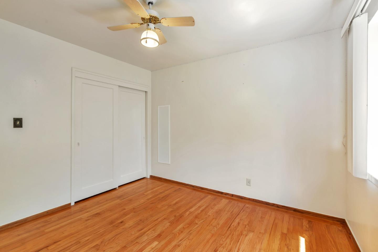 Detail Gallery Image 27 of 41 For 948 W Olive Ave, Sunnyvale,  CA 94086 - 3 Beds | 1/1 Baths