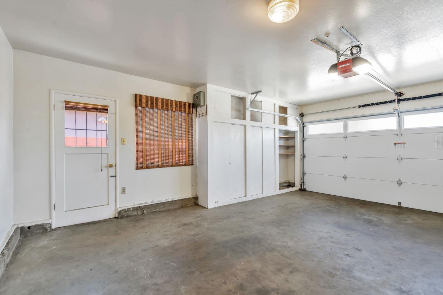 Detail Gallery Image 33 of 41 For 948 W Olive Ave, Sunnyvale,  CA 94086 - 3 Beds | 1/1 Baths