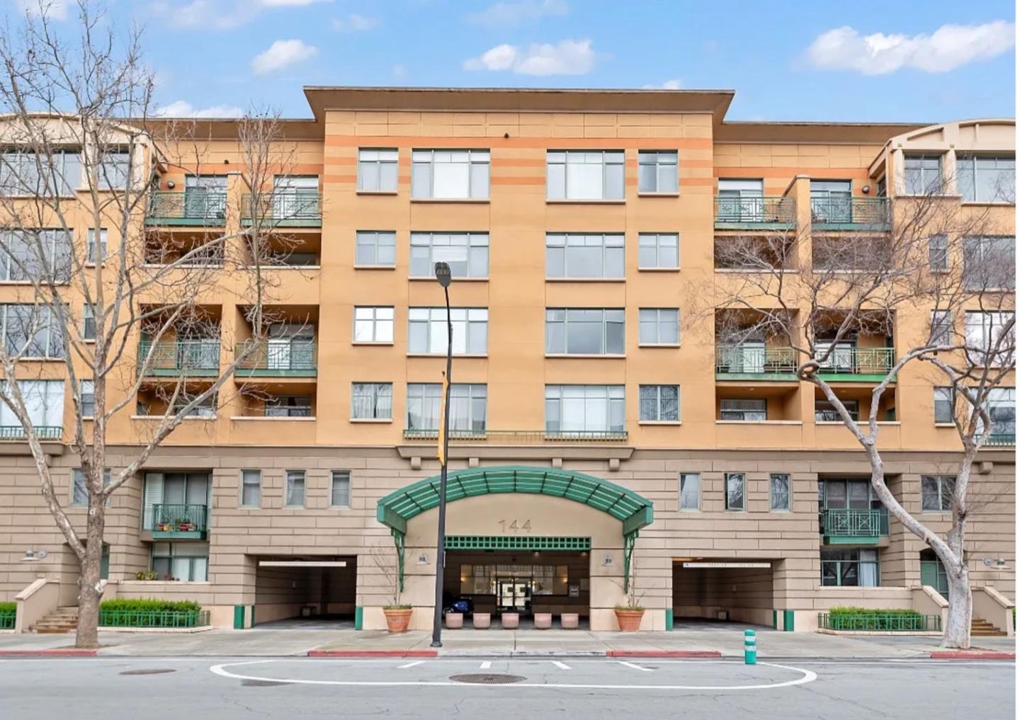Detail Gallery Image 1 of 42 For 144 S 3rd St #303,  San Jose,  CA 95112 - 2 Beds | 2 Baths