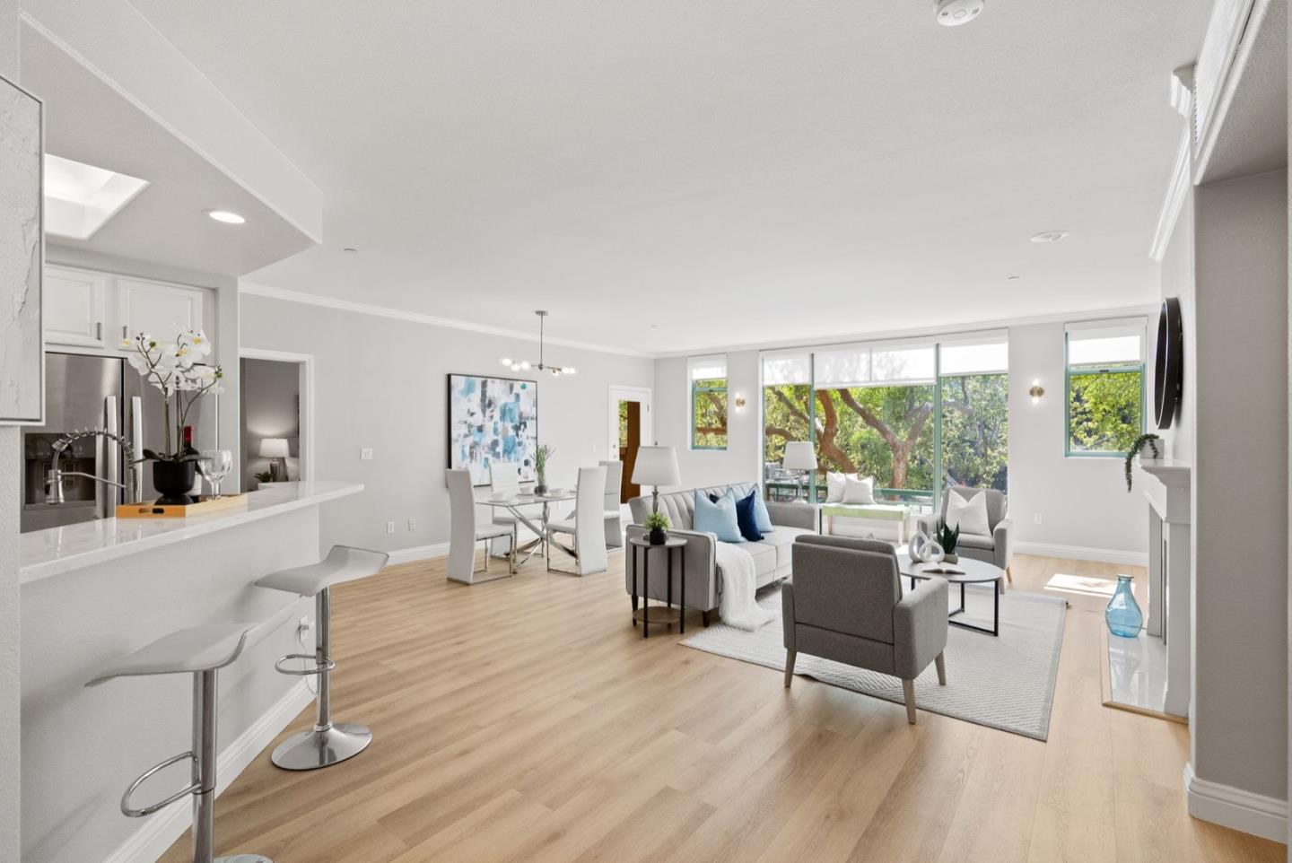 Detail Gallery Image 4 of 42 For 144 S 3rd St #303,  San Jose,  CA 95112 - 2 Beds | 2 Baths