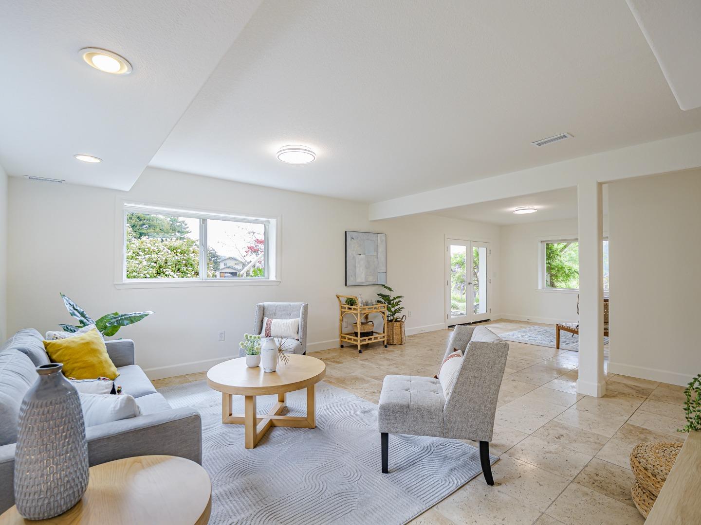 Detail Gallery Image 31 of 72 For 145 Old Adobe Rd, Watsonville,  CA 95076 - 4 Beds | 3 Baths