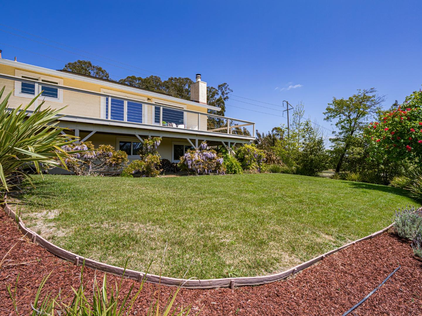 Detail Gallery Image 49 of 72 For 145 Old Adobe Rd, Watsonville,  CA 95076 - 4 Beds | 3 Baths