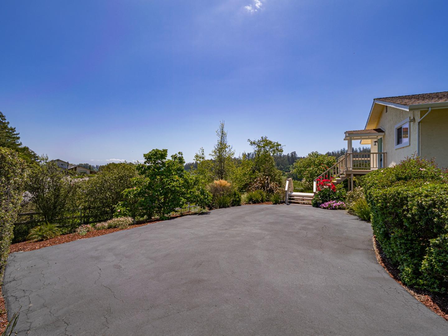 Detail Gallery Image 54 of 72 For 145 Old Adobe Rd, Watsonville,  CA 95076 - 4 Beds | 3 Baths