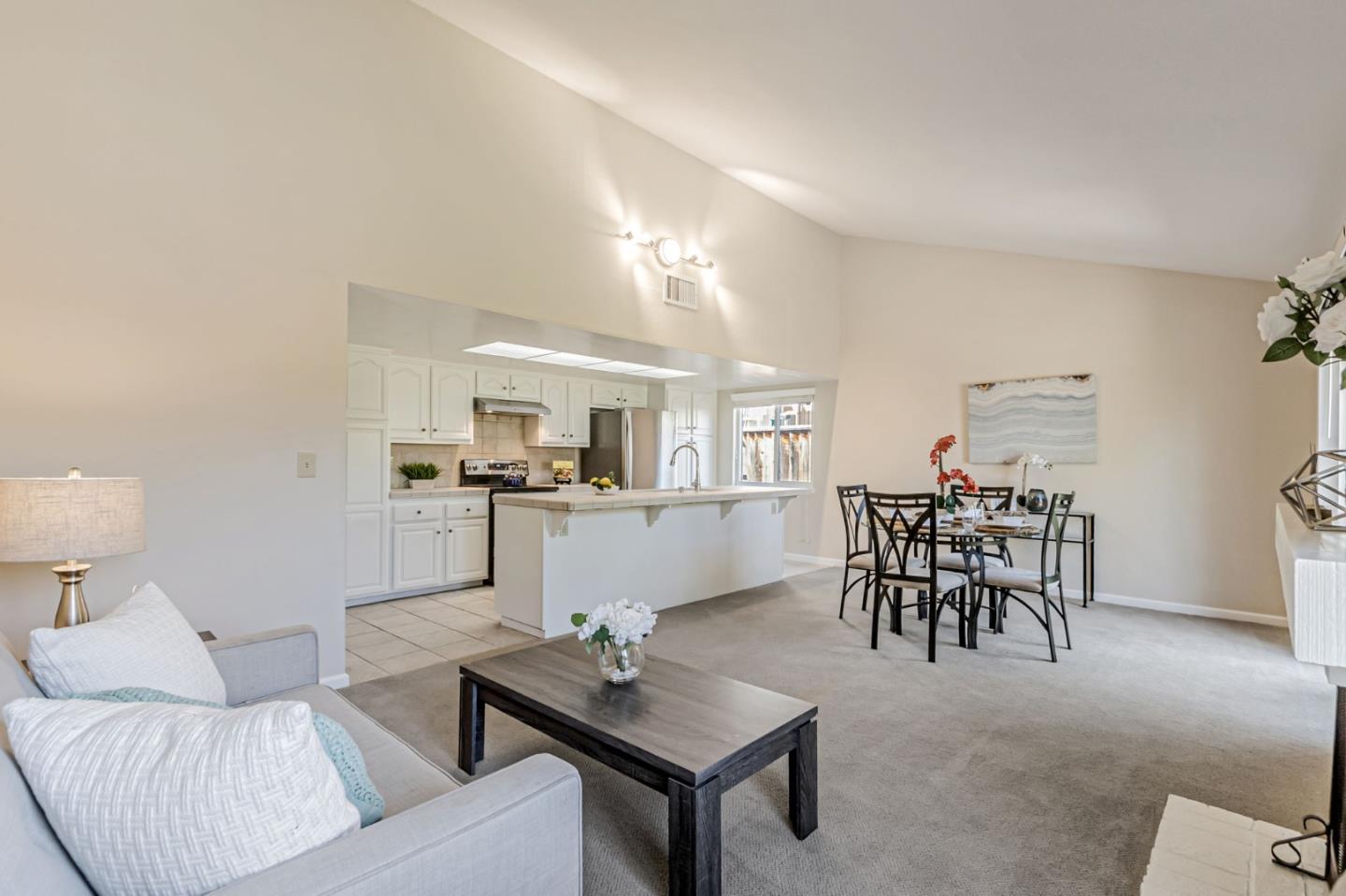 Detail Gallery Image 19 of 42 For 4400 Hampshire Pl, San Jose,  CA 95136 - 4 Beds | 2 Baths