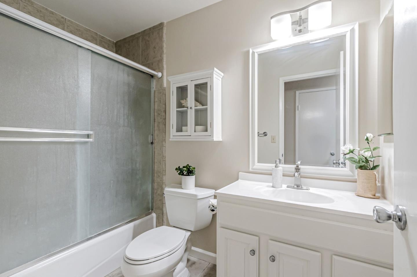 Detail Gallery Image 31 of 42 For 4400 Hampshire Pl, San Jose,  CA 95136 - 4 Beds | 2 Baths