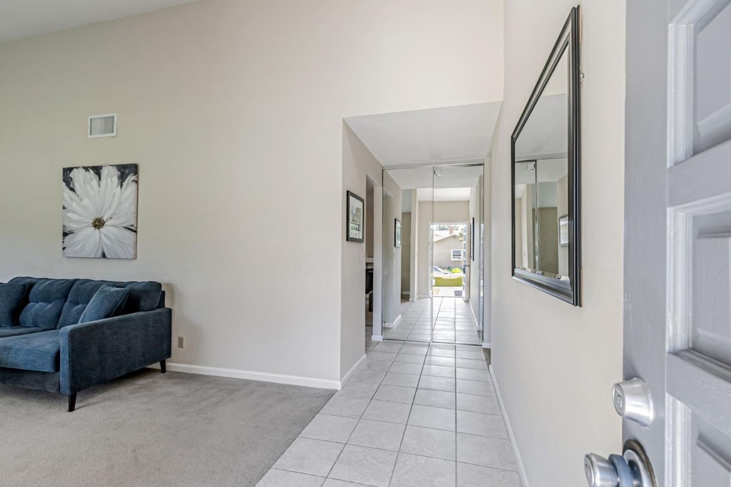 Detail Gallery Image 5 of 42 For 4400 Hampshire Pl, San Jose,  CA 95136 - 4 Beds | 2 Baths