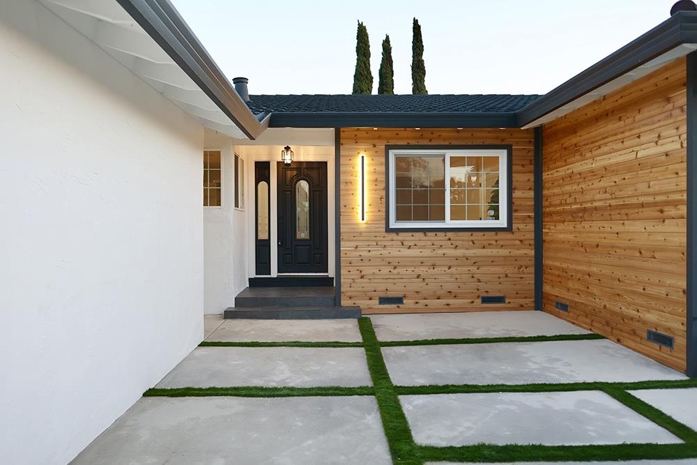 Detail Gallery Image 3 of 5 For 358 Bangor Ave, San Jose,  CA 95123 - 4 Beds | 2 Baths