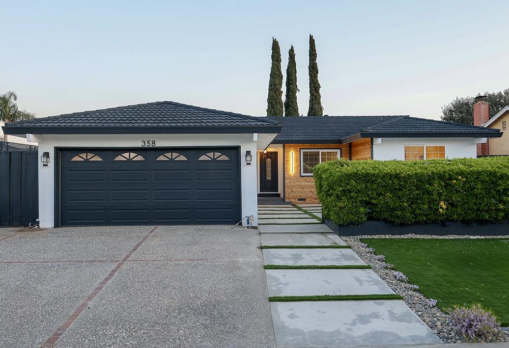 Detail Gallery Image 4 of 5 For 358 Bangor Ave, San Jose,  CA 95123 - 4 Beds | 2 Baths