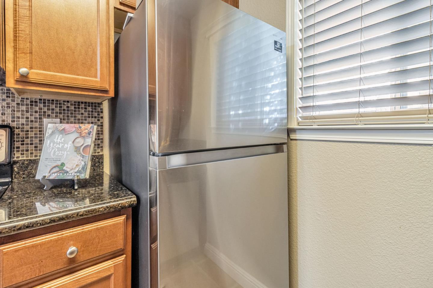 Detail Gallery Image 13 of 27 For 698 Teatree Ct, San Jose,  CA 95128 - 1 Beds | 1 Baths