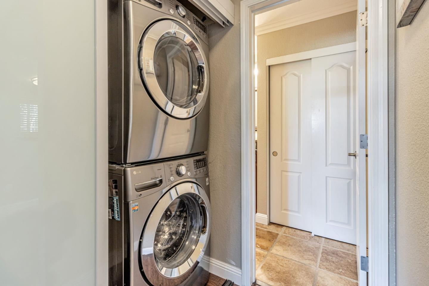 Detail Gallery Image 21 of 27 For 698 Teatree Ct, San Jose,  CA 95128 - 1 Beds | 1 Baths