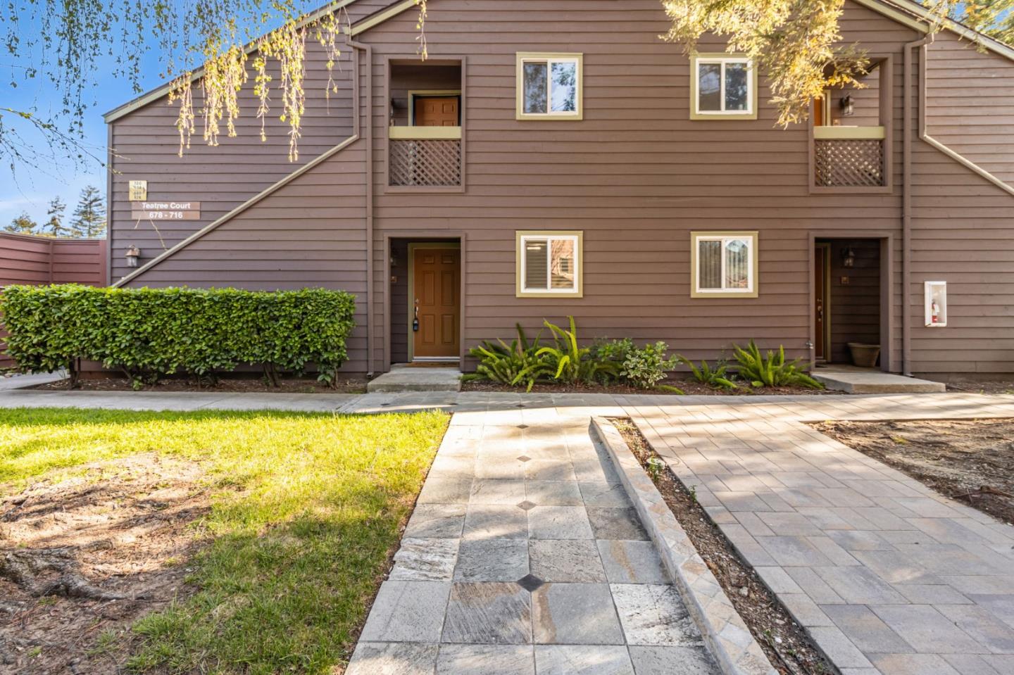 Detail Gallery Image 3 of 27 For 698 Teatree Ct, San Jose,  CA 95128 - 1 Beds | 1 Baths