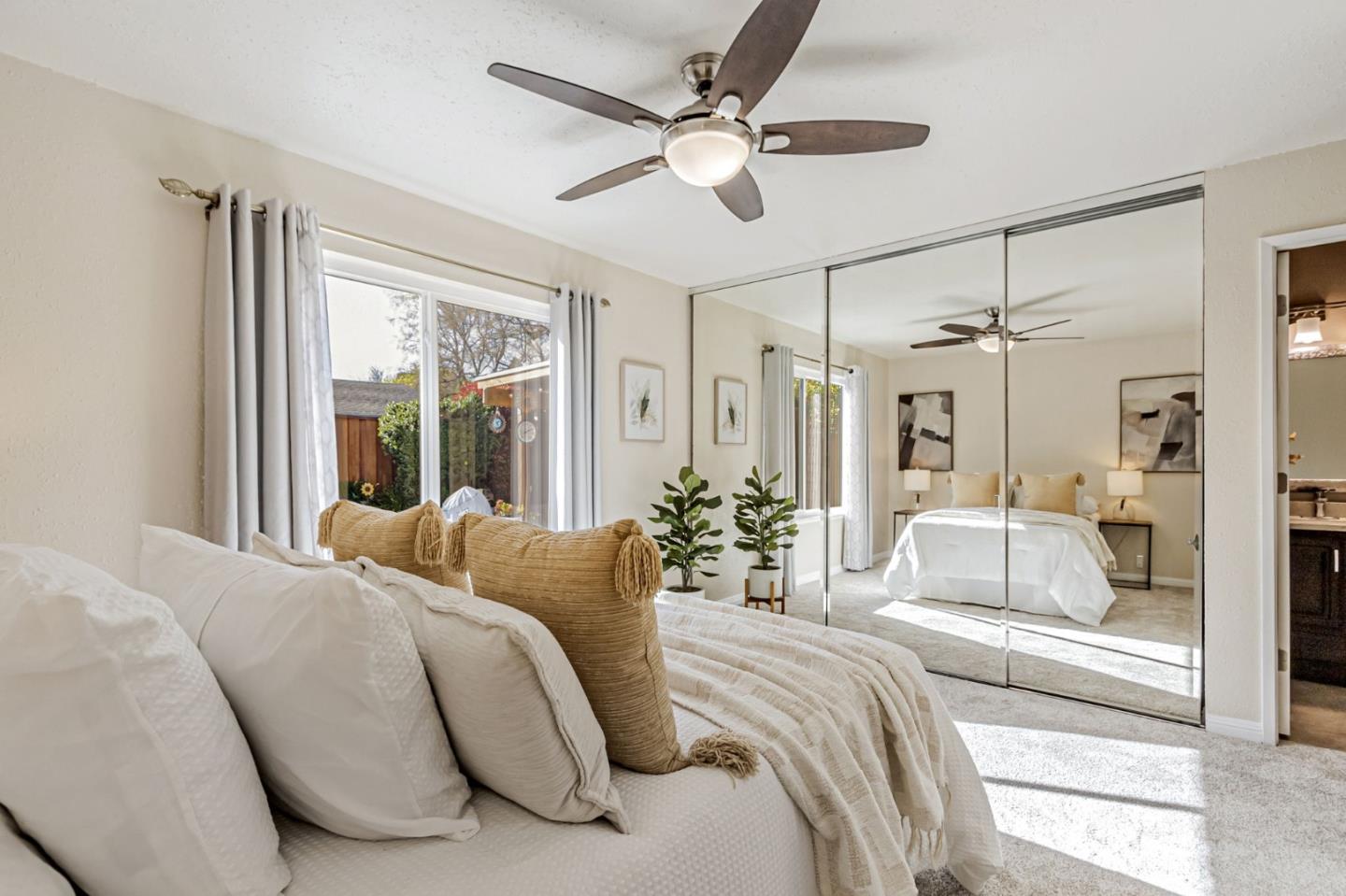 Detail Gallery Image 25 of 41 For 305 Vineyard Dr, San Jose,  CA 95119 - 4 Beds | 2 Baths