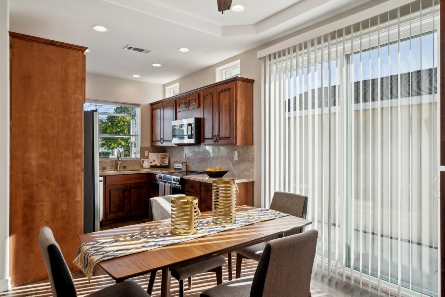 Detail Gallery Image 15 of 38 For 3390 Forest Ave, Santa Clara,  CA 95050 - 2 Beds | 1 Baths