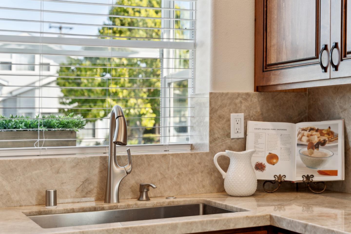 Detail Gallery Image 21 of 38 For 3390 Forest Ave, Santa Clara,  CA 95050 - 2 Beds | 1 Baths
