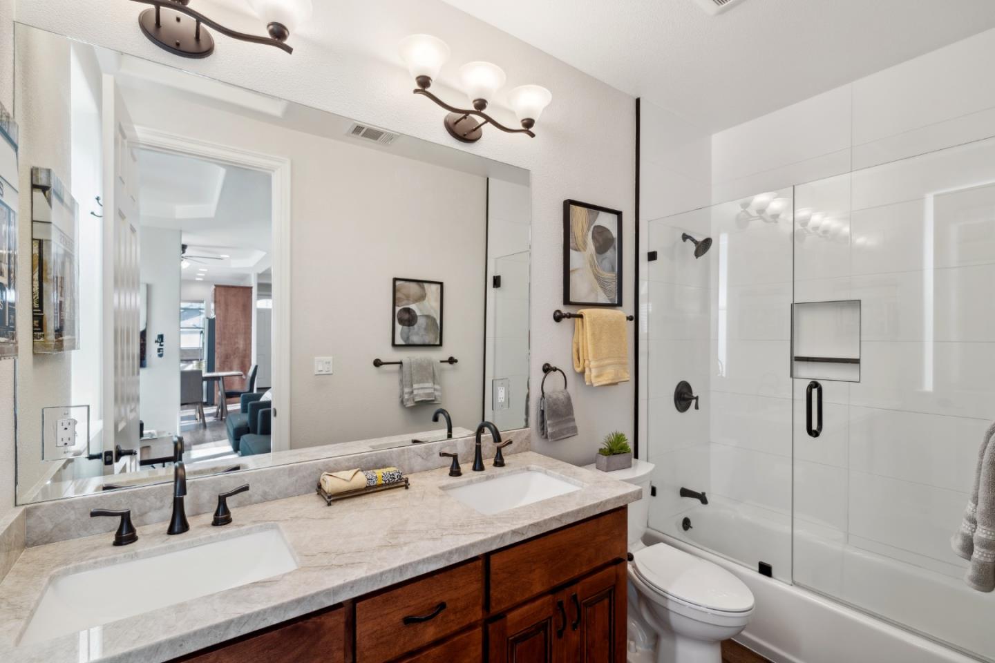 Detail Gallery Image 32 of 38 For 3390 Forest Ave, Santa Clara,  CA 95050 - 2 Beds | 1 Baths