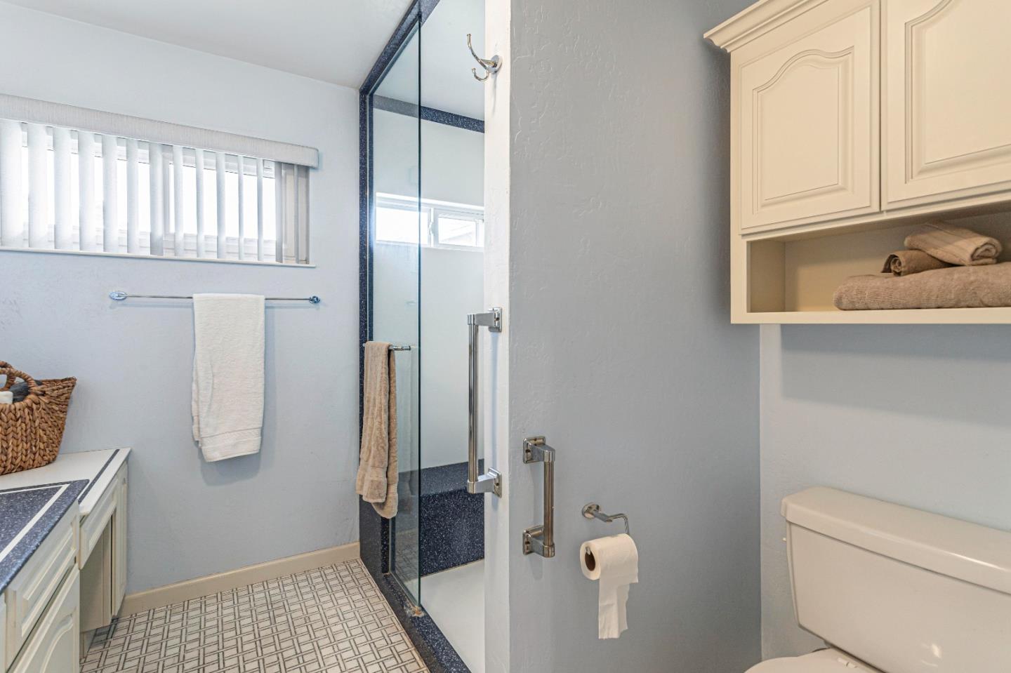 Detail Gallery Image 54 of 66 For 690 Ridgemark Dr, Hollister,  CA 95023 - 4 Beds | 2/1 Baths
