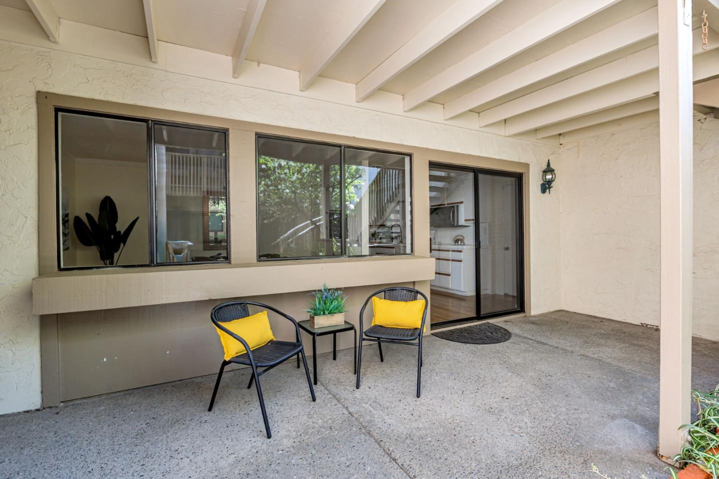 Detail Gallery Image 2 of 49 For 8513 Fume Blanc Ct, San Jose,  CA 95135 - 2 Beds | 2 Baths