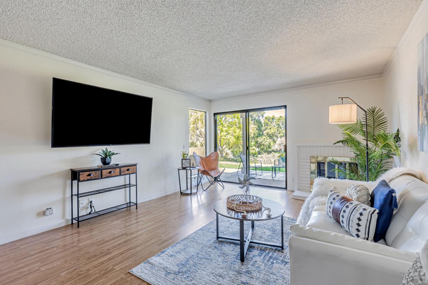 Detail Gallery Image 6 of 49 For 8513 Fume Blanc Ct, San Jose,  CA 95135 - 2 Beds | 2 Baths