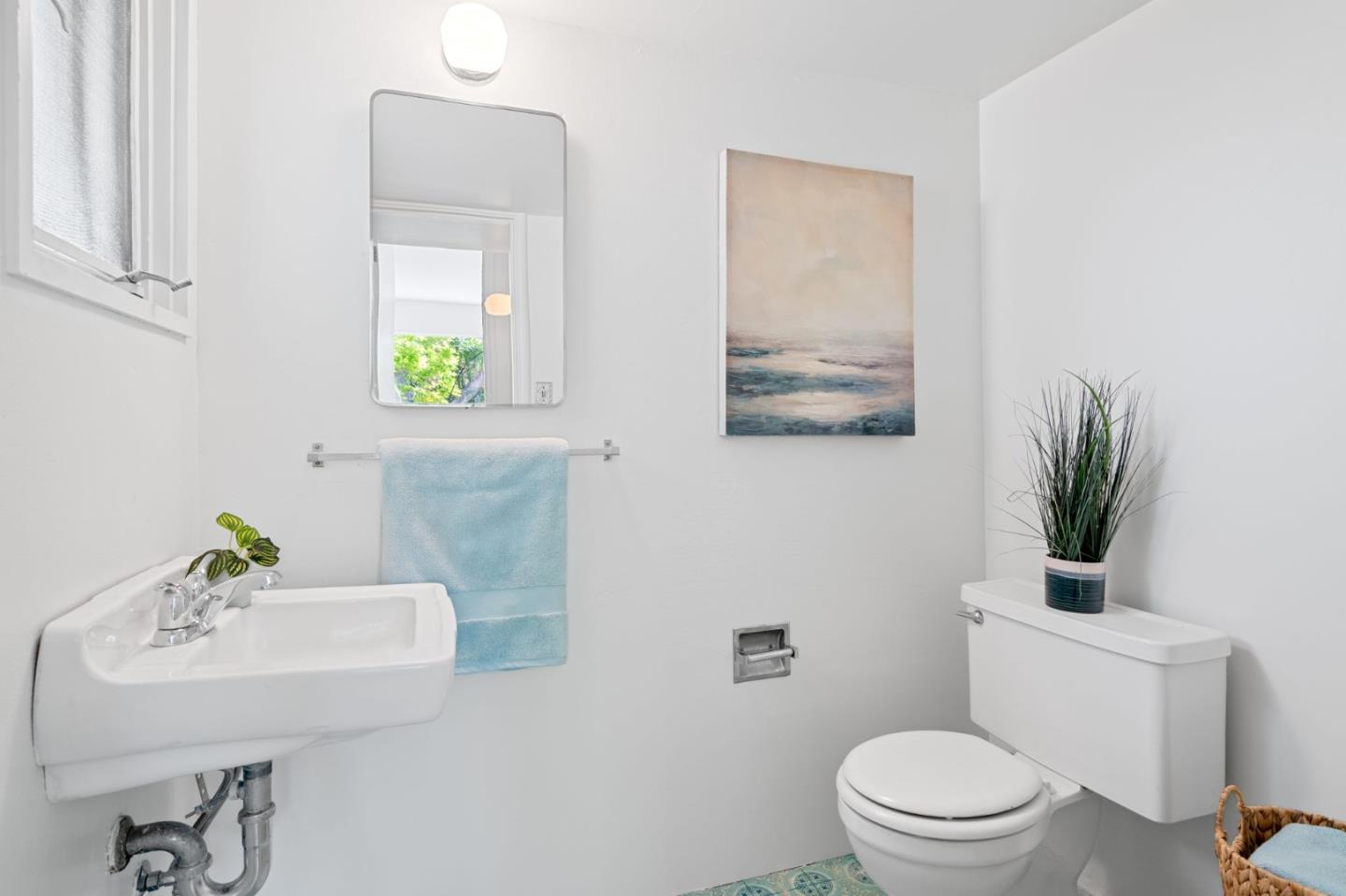 Detail Gallery Image 22 of 30 For 725 Pierino Ave, Sunnyvale,  CA 94086 - 3 Beds | 2/1 Baths