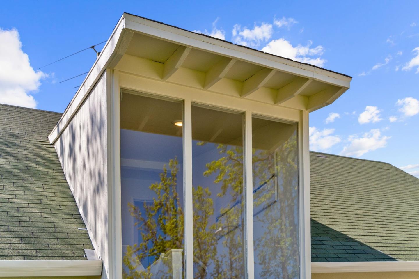 Detail Gallery Image 25 of 30 For 725 Pierino Ave, Sunnyvale,  CA 94086 - 3 Beds | 2/1 Baths