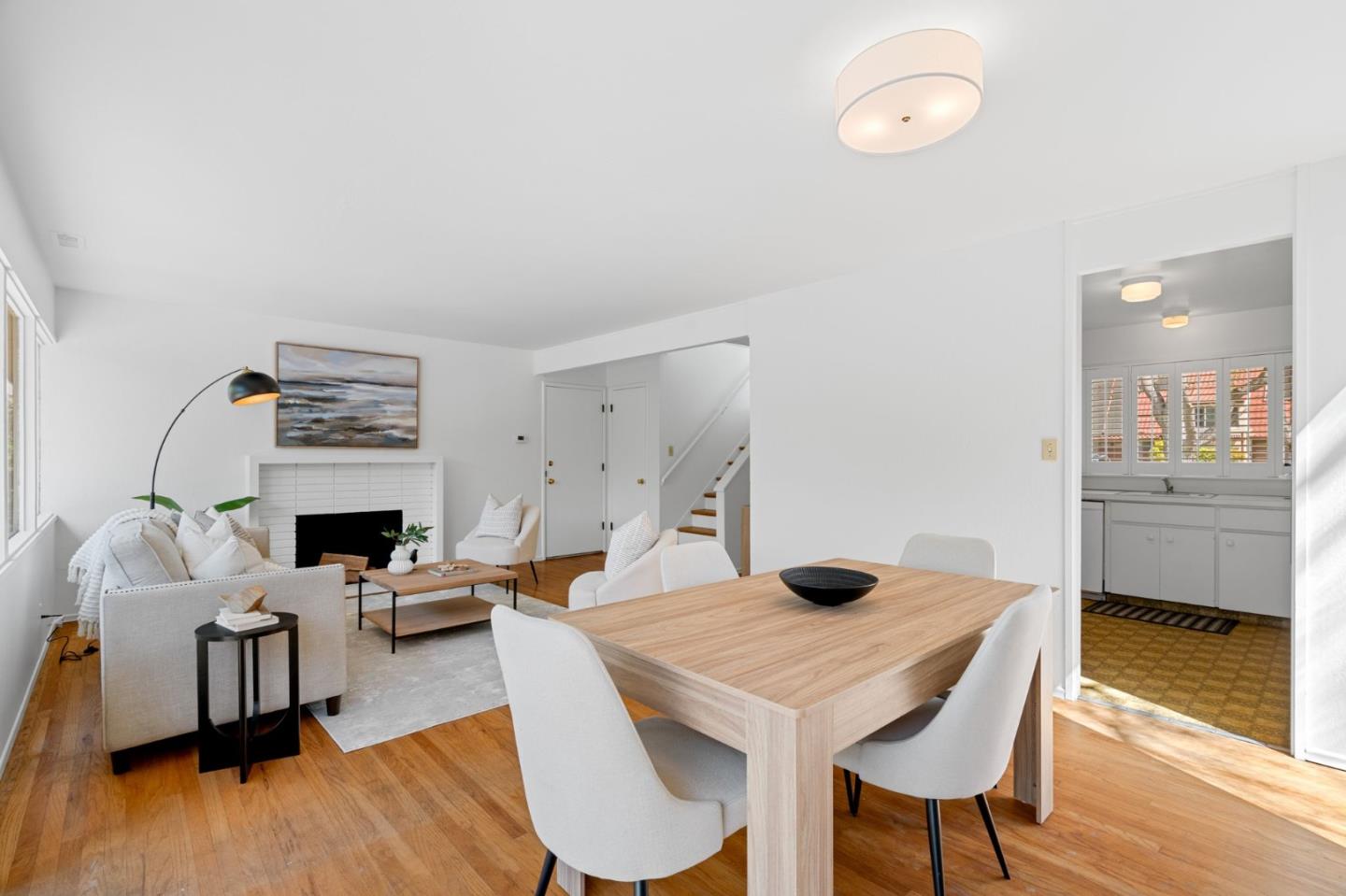 Detail Gallery Image 7 of 30 For 725 Pierino Ave, Sunnyvale,  CA 94086 - 3 Beds | 2/1 Baths