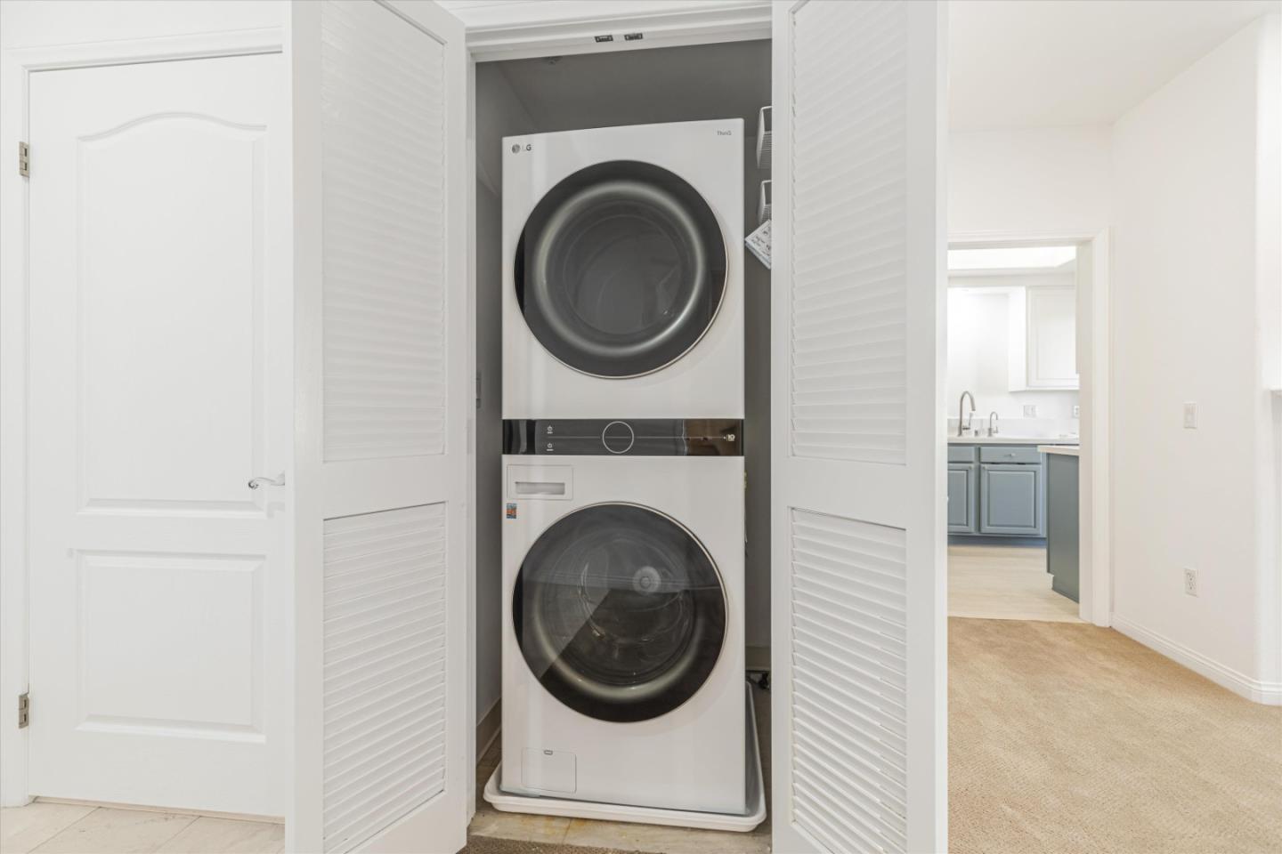 Detail Gallery Image 6 of 23 For 144 S 3rd St #521,  San Jose,  CA 95112 - 1 Beds | 1 Baths