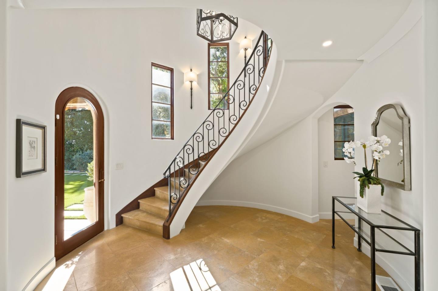 Detail Gallery Image 13 of 96 For 893 Laverne Way, Los Altos,  CA 94022 - 6 Beds | 6/1 Baths