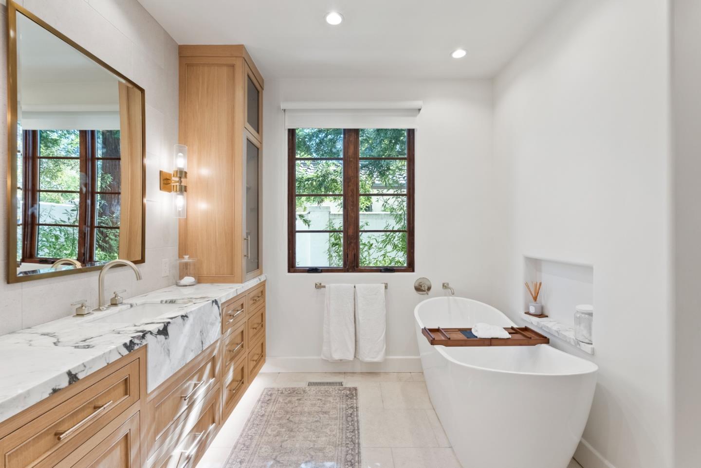 Detail Gallery Image 44 of 96 For 893 Laverne Way, Los Altos,  CA 94022 - 6 Beds | 6/1 Baths