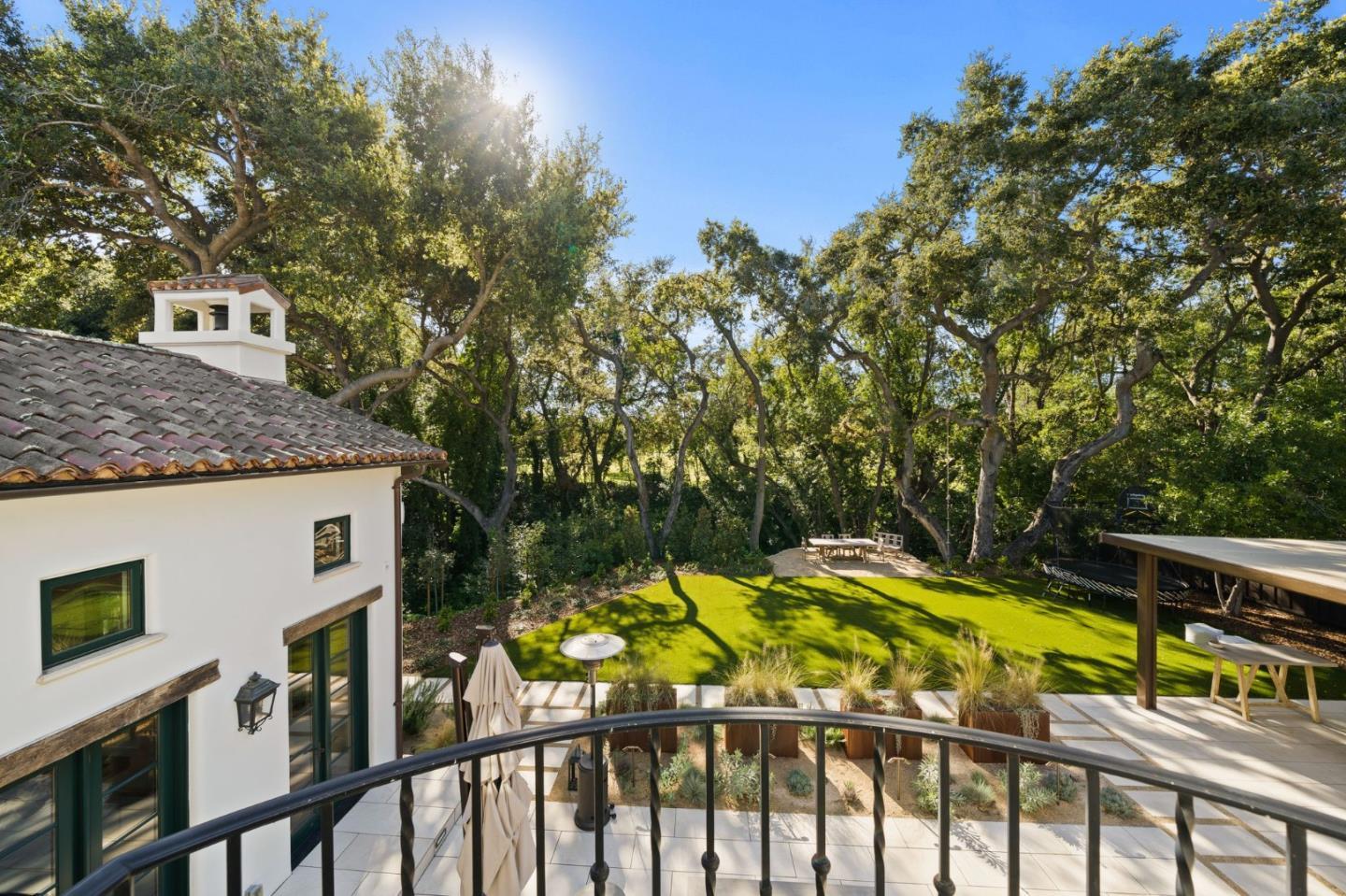 Detail Gallery Image 53 of 96 For 893 Laverne Way, Los Altos,  CA 94022 - 6 Beds | 6/1 Baths