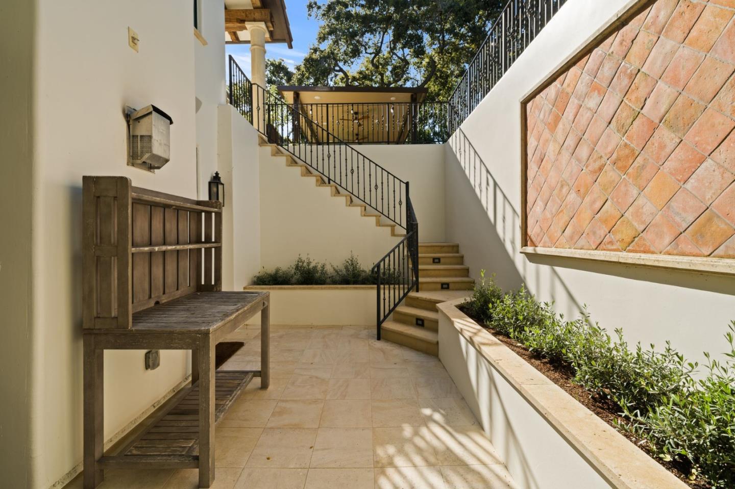 Detail Gallery Image 70 of 96 For 893 Laverne Way, Los Altos,  CA 94022 - 6 Beds | 6/1 Baths